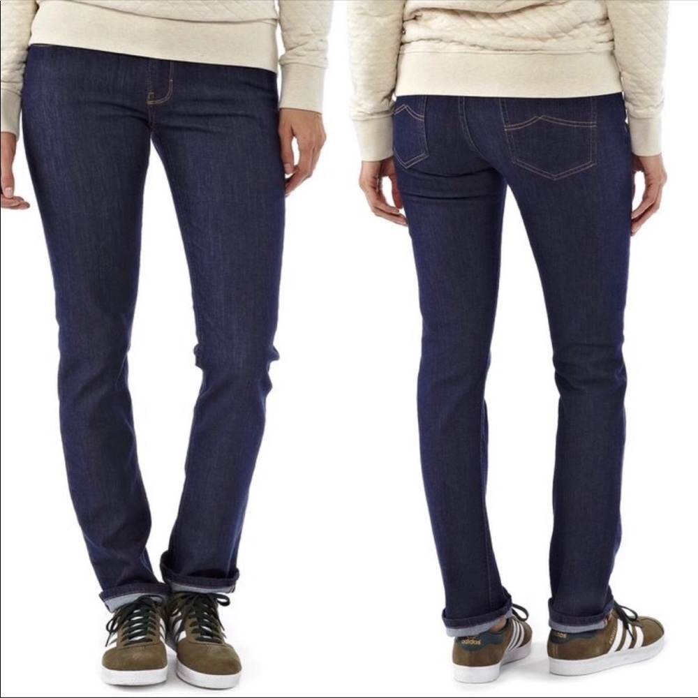 Patagonia Straight Leg Dark Wash Size 6